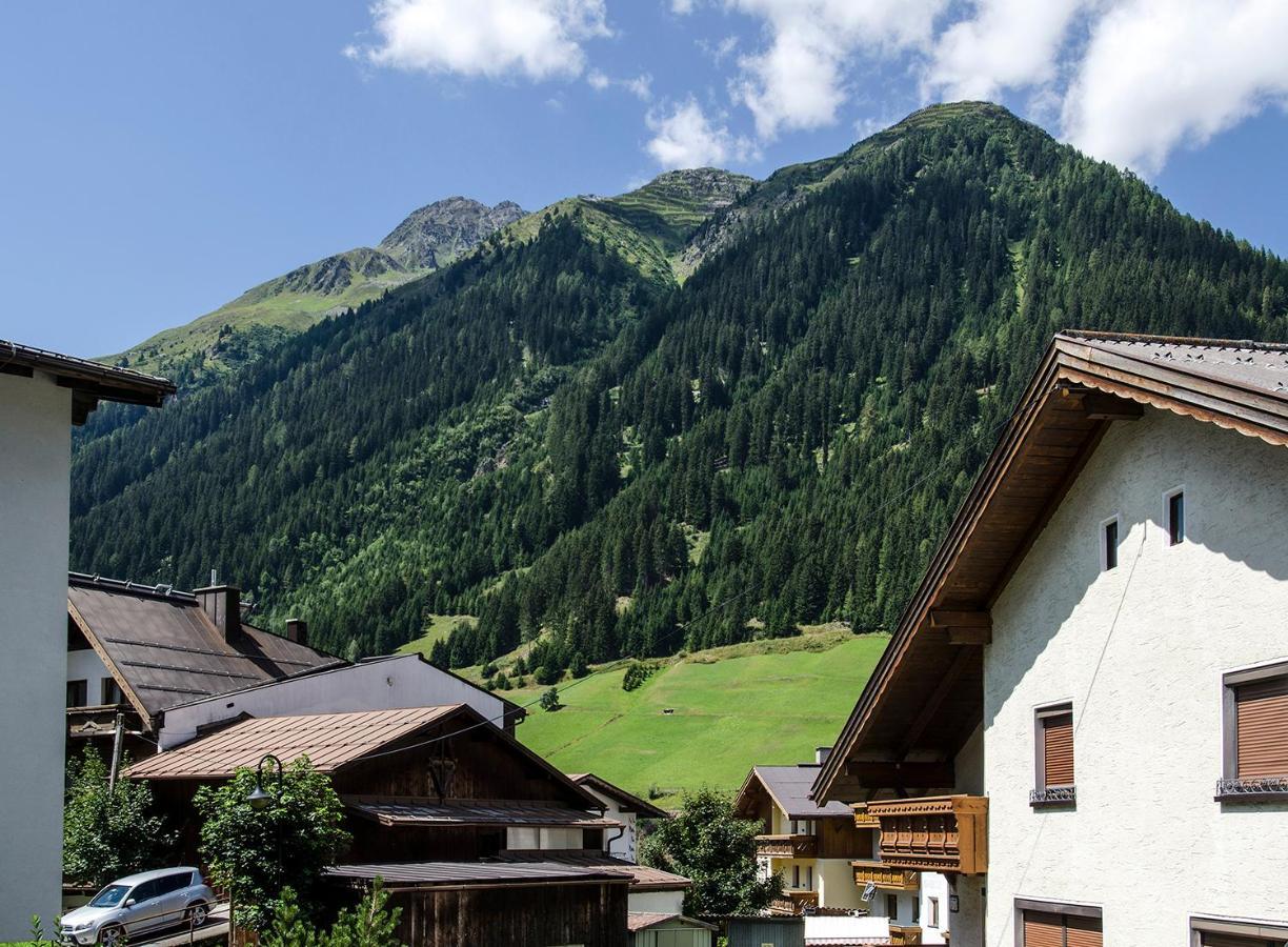 Apart Chamins Ischgl Luaran gambar