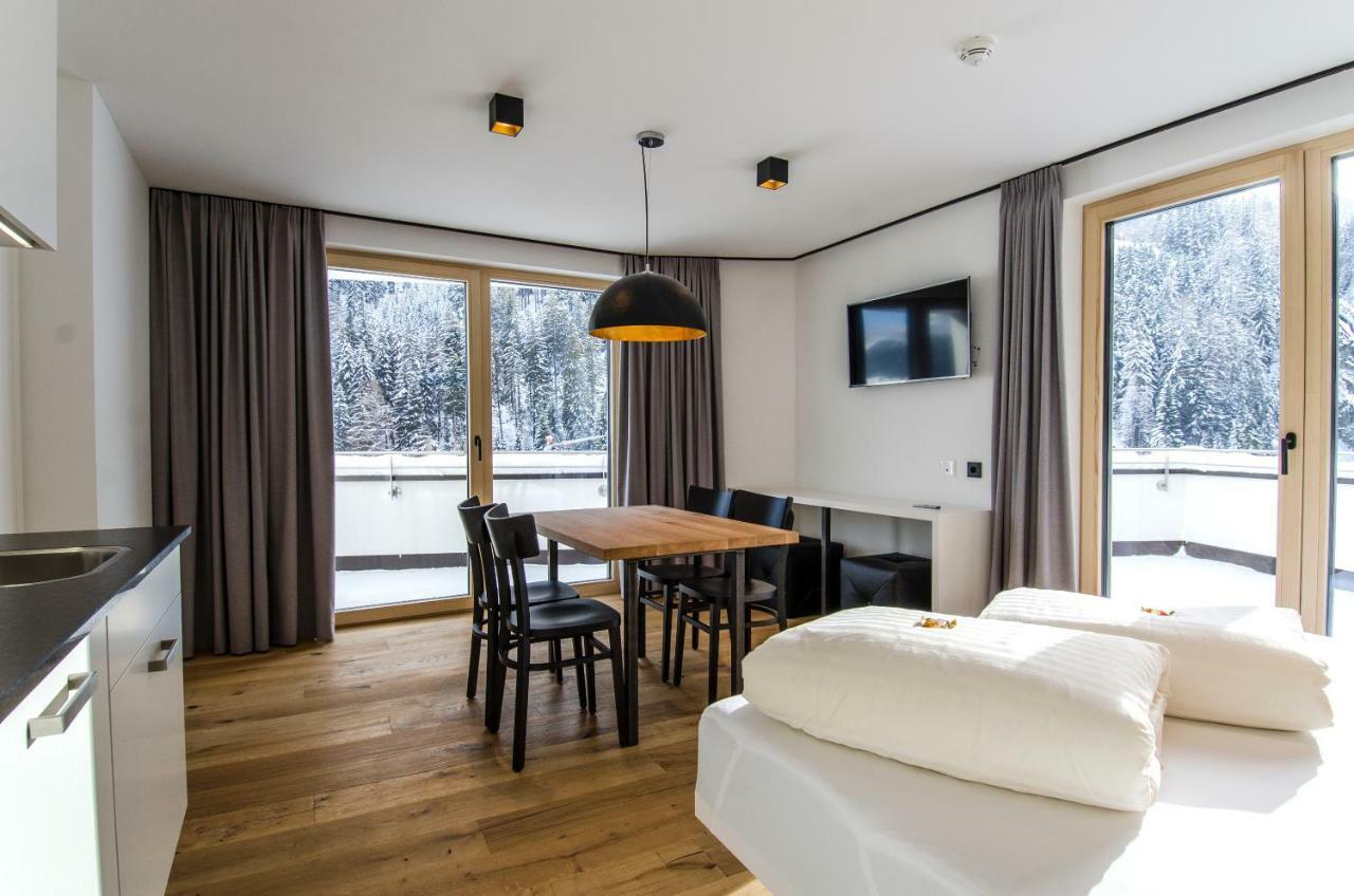 Apart Chamins Ischgl Luaran gambar